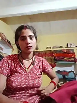 Snapshot of Hot_bhabi10 chatting on June 2026 04:28:01 PM Hot bhabi10 online show from June 2026 04:28:01 PM