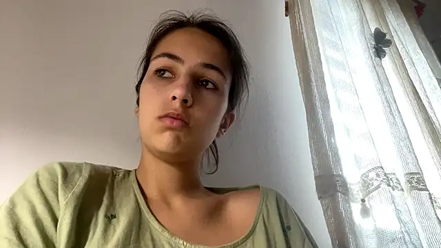 Snapshot of SindyKay chatting on July 2026 05:16:02 AM SindyKay online show from July 2026 05:16:02 AM