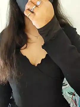 Snapshot of Hot-Roshni chatting on July 2026 05:27:01 PM Hot-Roshni online show from July 2026 05:27:01 PM