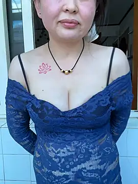 xxiaxia-2026 online show from June 2026 06:52:02 AM