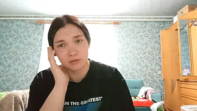 PhyllisMackert online show from June 2026 05:30:02 PM