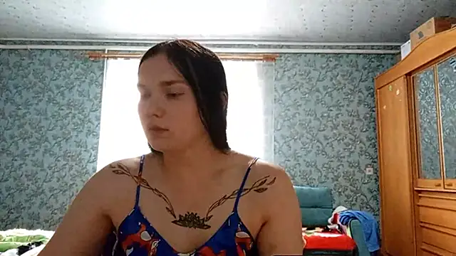 PhyllisMackert online show from June 2026 05:07:01 PM