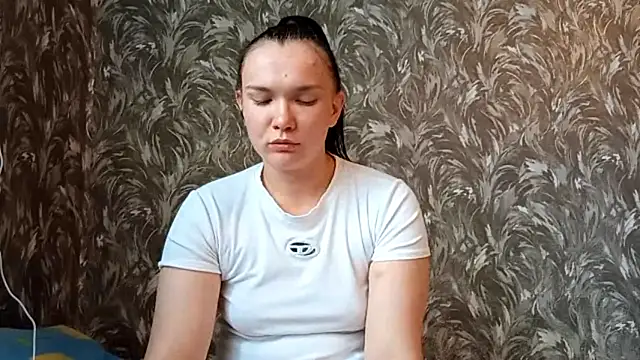 PhyllisMackert online show from June 2026 05:06:01 PM