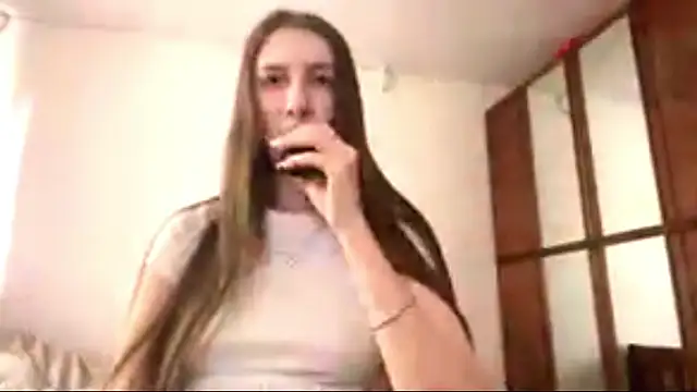 Snapshot of KathlineSutherlin chatting on June 2026 10:19:02 AM KathlineSutherlin online show from June 2026 10:19:02 AM