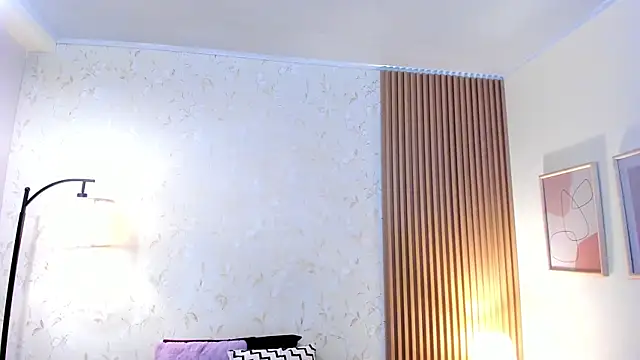 amberhanks online show from July 2026 11:56:02 AM