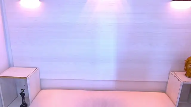 Juan Jhonson1 online show from June 2026 07:19:01 PM