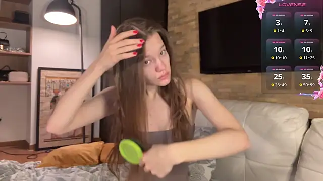 CeliaRossi online show from June 2026 10:04:01 PM