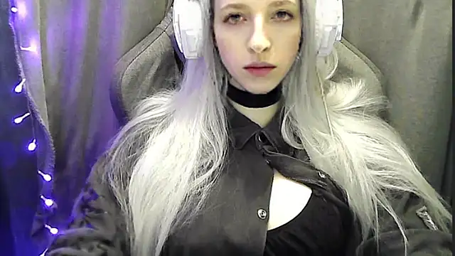 Snapshot of Akashi78 chatting on August 2026 09:17:02 PM Akashi78 online show from August 2026 09:17:02 PM