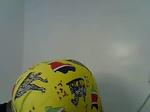 Snapshot of Sweet_Cherry17 chatting on June 2026 11:31:02 PM Sweet Cherry17 online show from June 2026 11:31:02 PM