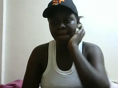 Snapshot of betty_love254 chatting on June 2026 02:52:01 PM betty love254 online show from June 2026 02:52:01 PM