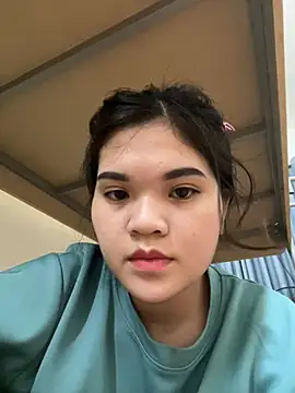 Snapshot of -Queen429- chatting on June 2026 02:41:01 PM -Queen429- online show from June 2026 02:41:01 PM