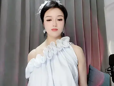 Momo-Wow online show from June 2026 06:52:02 AM