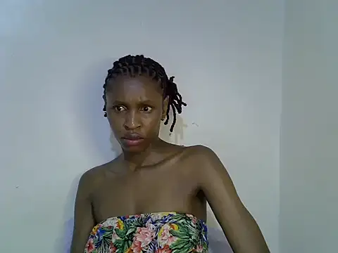 Snapshot of velvet_luxe chatting on June 2026 06:43:01 PM velvet luxe online show from June 2026 06:43:01 PM
