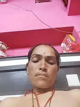 HOjuli9696 online show from June 2026 04:18:01 PM
