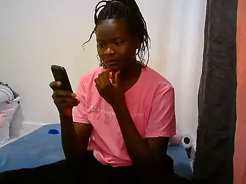 BerryJulie online show from June 2026 04:46:02 AM