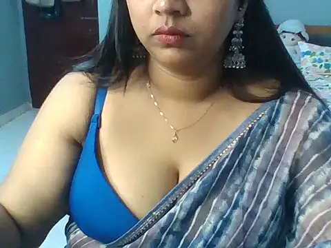 Snapshot of Tamil_hot_Meenu chatting on June 2026 03:29:02 PM Tamil hot Meenu online show from June 2026 03:29:02 PM