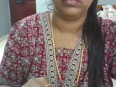 Snapshot of Tamil_hot_Meenu chatting on June 2026 06:07:02 AM Tamil hot Meenu online show from June 2026 06:07:02 AM