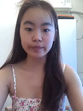 Snapshot of YiYi5520 chatting on June 2026 07:25:02 AM YiYi5520 online show from June 2026 07:25:02 AM