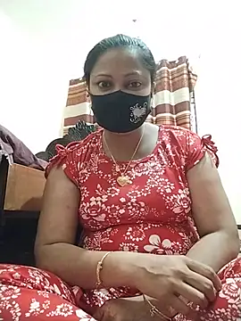 Snapshot of Uma_2 chatting on June 2026 04:57:02 PM Uma 2 online show from June 2026 04:57:02 PM
