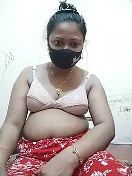 Snapshot of Uma_2 chatting on June 2026 05:03:02 AM Uma 2 online show from June 2026 05:03:02 AM