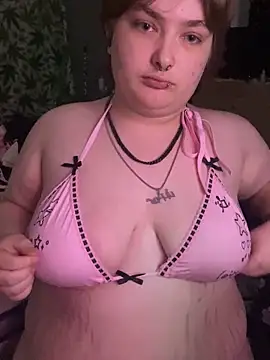 Snapshot of MollyStonez4200 chatting on June 2026 11:43:01 PM MollyStonez4200 online show from June 2026 11:43:01 PM