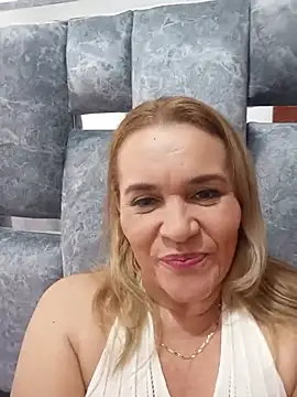 Snapshot of Sara_hilton02 chatting on June 2026 02:44:02 PM Sara hilton02 online show from June 2026 02:44:02 PM
