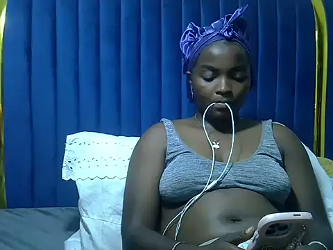 Sweetlover230 online show from June 2026 01:39:01 AM