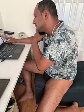 Snapshot of complisex2026 chatting on June 2026 01:04:01 PM complisex2026 online show from June 2026 01:04:01 PM