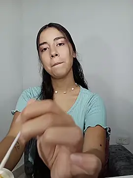 Snapshot of Danna_Petite88 chatting on June 2026 10:48:02 PM Danna Petite88 online show from June 2026 10:48:02 PM
