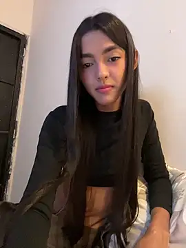 mia honeyy  online show from June 2026 12:44:01 AM
