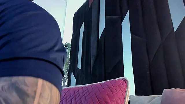Justin WhiteJS online show from July 2026 08:51:01 PM