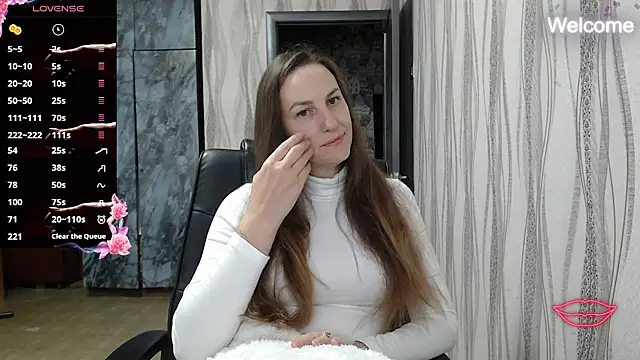 Yevgeshka-Milashka online show from October 2025 06:54:01 AM