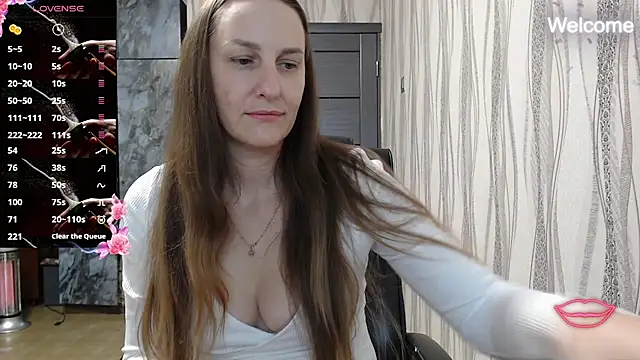 Snapshot of Yevgeshka-Milashka chatting on October 2025 05:55:02 PM Yevgeshka-Milashka online show from October 2025 05:55:02 PM