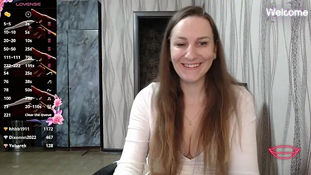 Snapshot of Yevgeshka-Milashka chatting on November 2025 06:15:02 AM Yevgeshka-Milashka online show from November 2025 06:15:02 AM