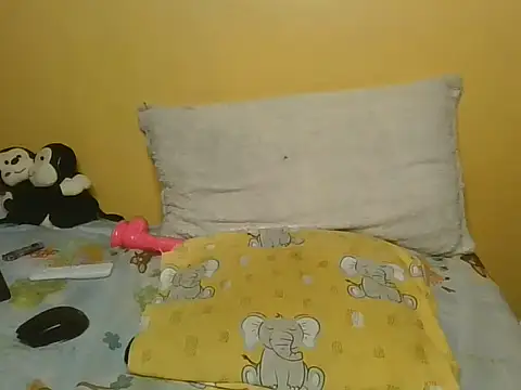 Suzzy Baibe online show from July 2026 09:39:02 PM