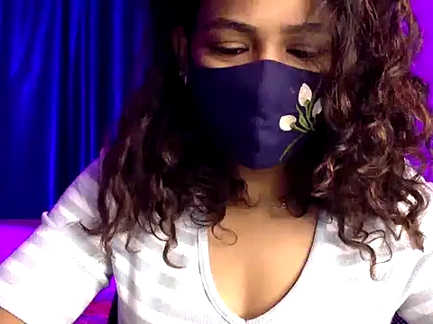Nisha-moon online show from June 2026 06:43:02 AM