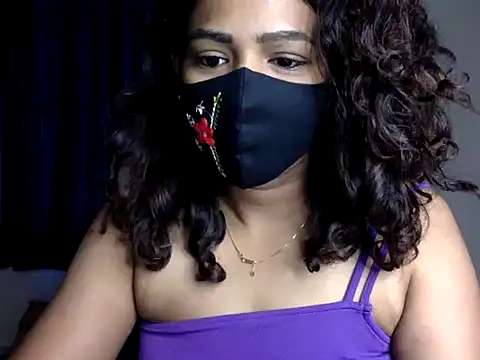 Nisha-moon online show from June 2026 06:40:02 AM