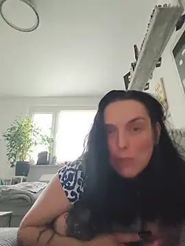 Snapshot of Cassia_Lux_Royal chatting on June 2026 07:17:02 PM Cassia Lux Royal online show from June 2026 07:17:02 PM