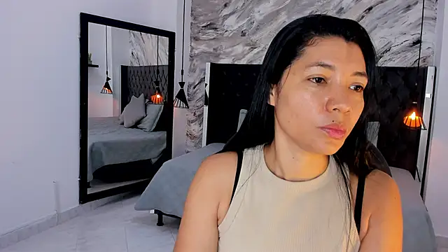 veronica rodriiguez online show from June 2026 01:05:02 PM