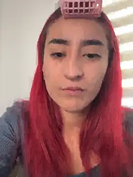 Juliethademon online show from June 2026 03:00:02 PM