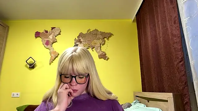 LeslyKelly online show from June 2026 05:57:01 PM