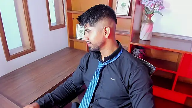 Snapshot of Teaserhoussejj_ chatting on June 2026 11:48:01 AM Teaserhoussejj online show from June 2026 11:48:01 AM