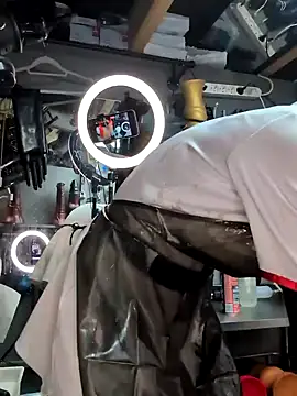 Caromimi18 online show from October 2025 10:52:02 AM