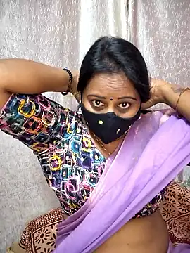 Snapshot of Nithya_ chatting on June 2026 11:24:02 AM Nithya online show from June 2026 11:24:02 AM