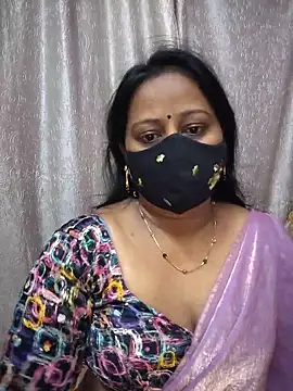 Snapshot of Nithya_ chatting on June 2026 06:01:02 PM Nithya online show from June 2026 06:01:02 PM