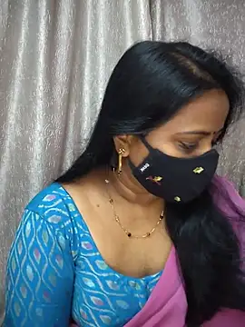 Snapshot of Nithya_ chatting on June 2026 05:54:01 AM Nithya online show from June 2026 05:54:01 AM