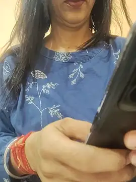 Anna gougeous online show from July 2026 05:05:02 AM