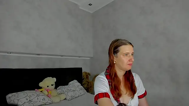 Snapshot of Kathrine-Meyer chatting on July 2026 01:03:01 AM Kathrine-Meyer online show from July 2026 01:03:01 AM