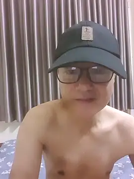 boy zin007 online show from June 2026 12:42:02 PM