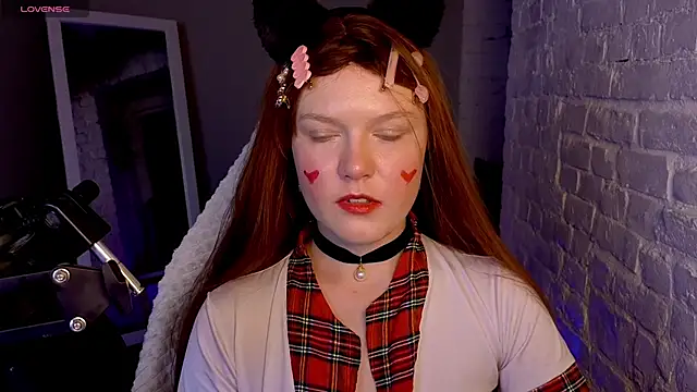 AuroraGlo online show from June 2026 08:57:02 PM